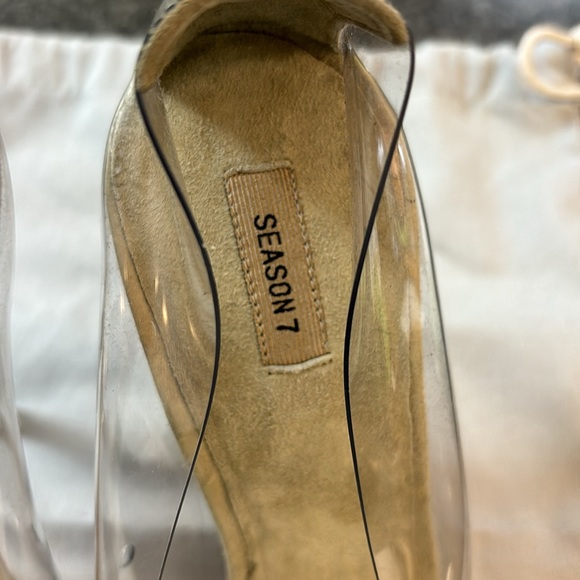 Yeezy Season 7 PVC - Picture 5 of 9